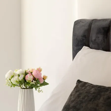 Apartament Serenity - Center Tirana